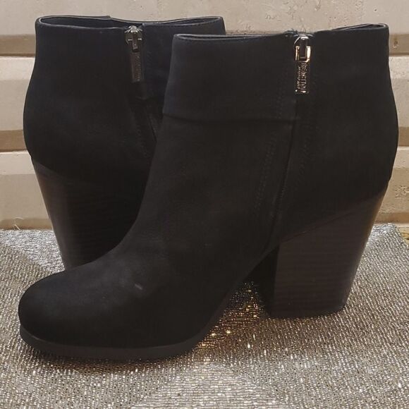 KENNETH COLE "Might Be" Black Booties - Size 10 - Picture 3 of 11